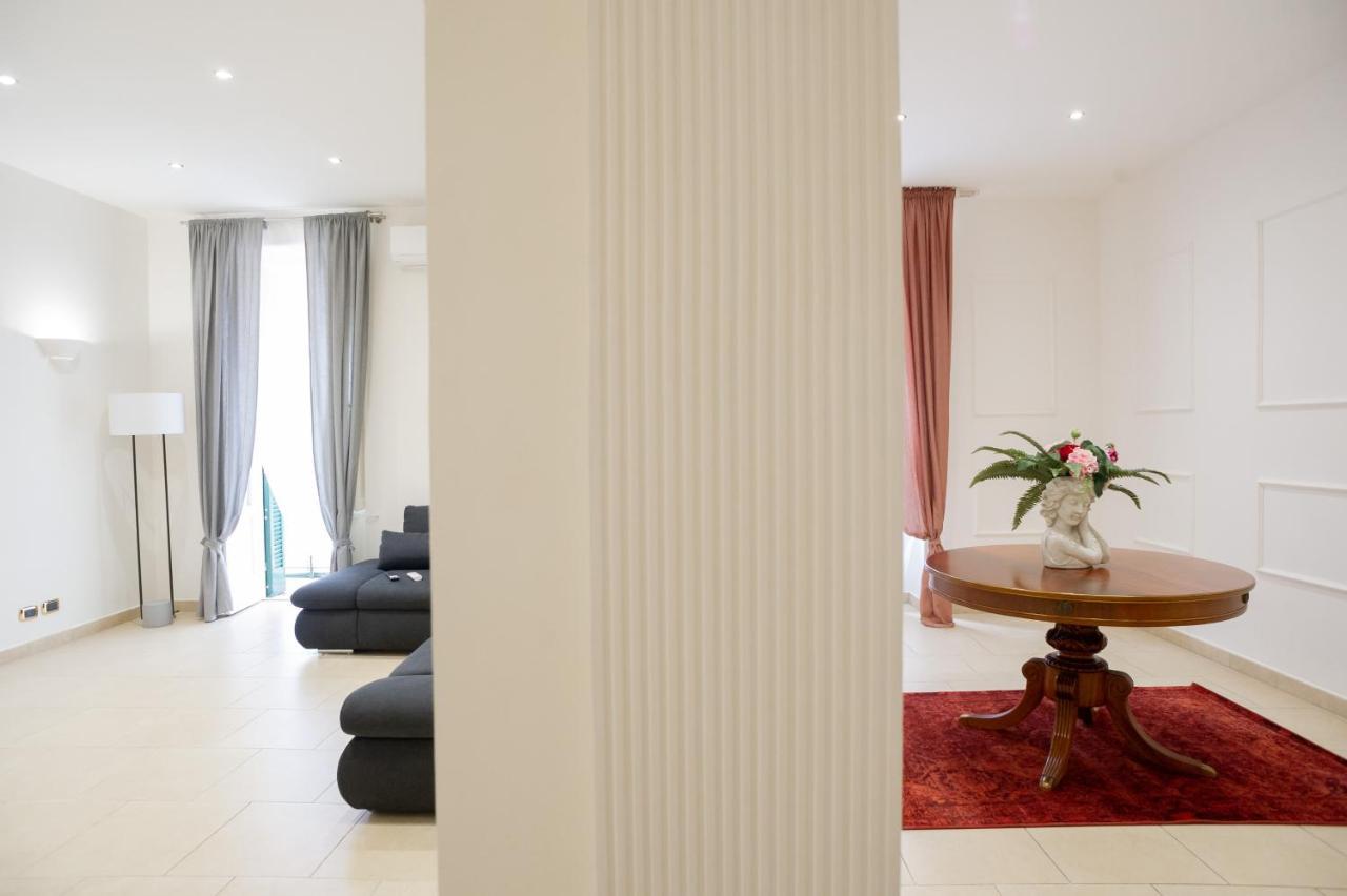 Internotre Luxury Apartment Bari Exterior foto