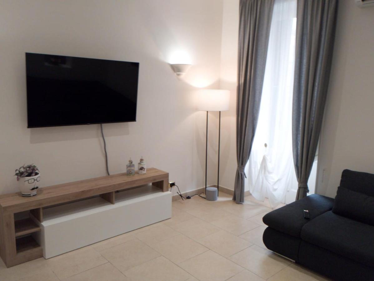 Internotre Luxury Apartment Bari Exterior foto